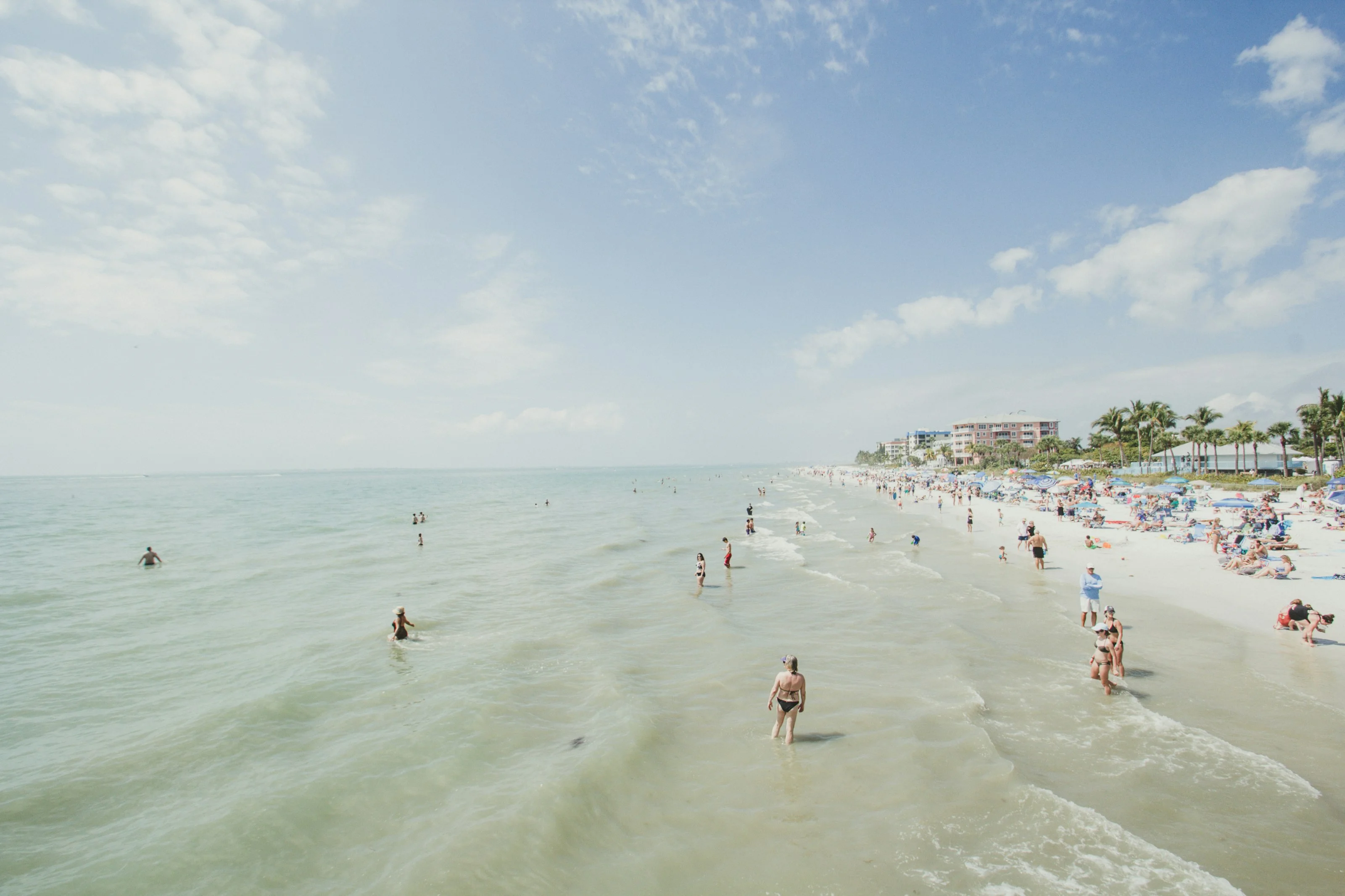 Jetée de Fort Myers Beach avançant sur le golfe du Mexique