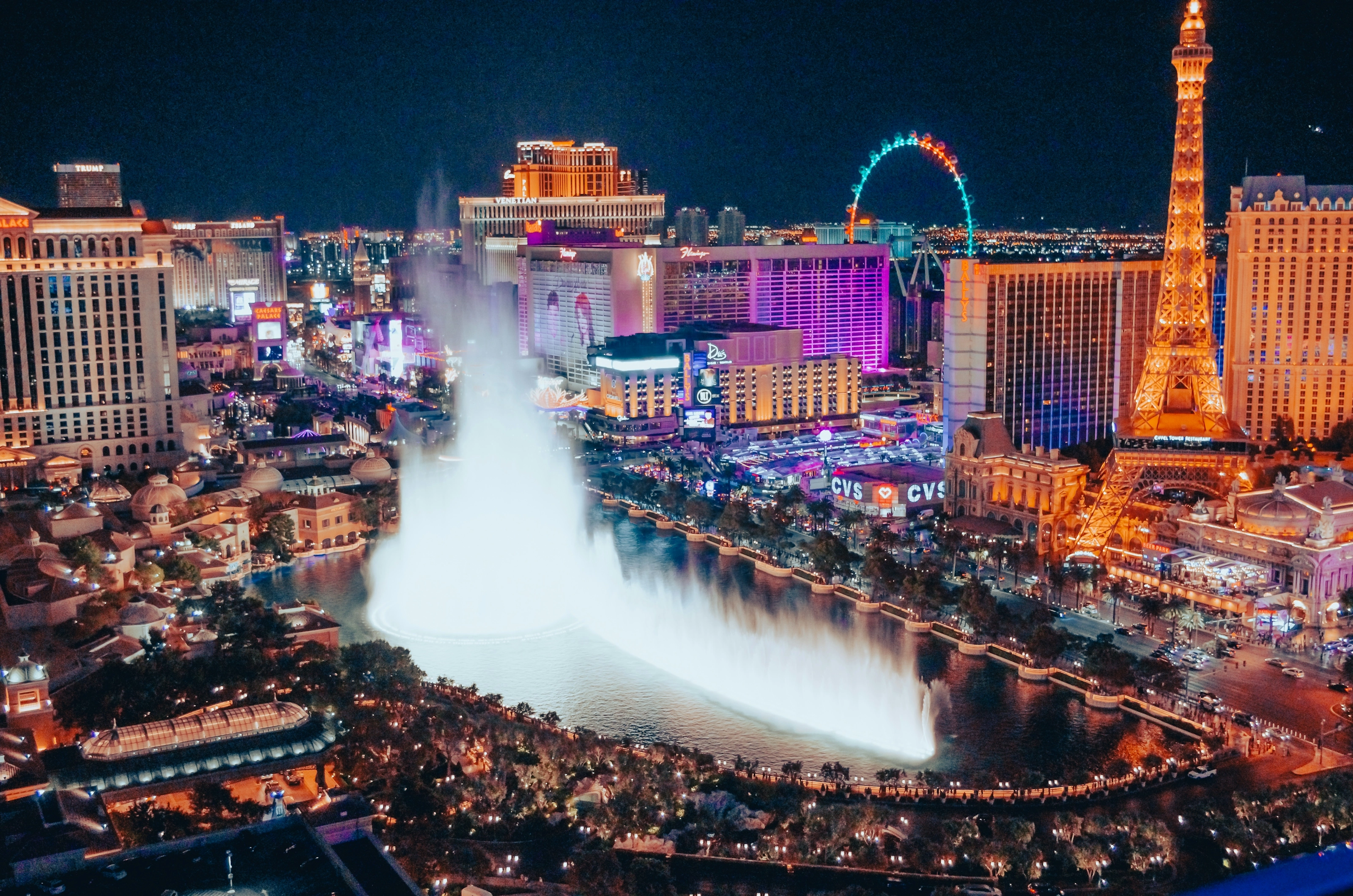 Las Vegas Strip illuminé la nuit, Nevada